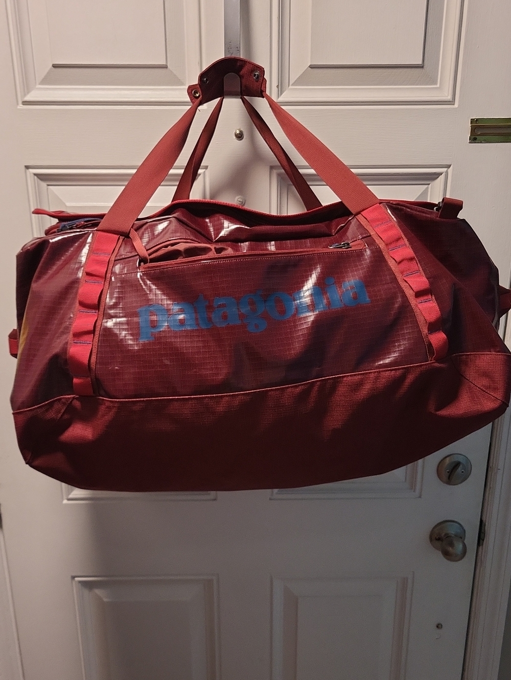 Retired-Patagonia Black Hole Duffel Bag 70L in Wax Red